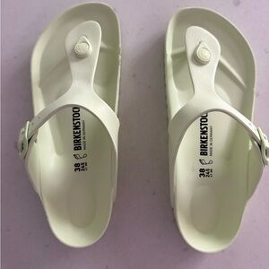 Birkenstock Women's Cream Sandals